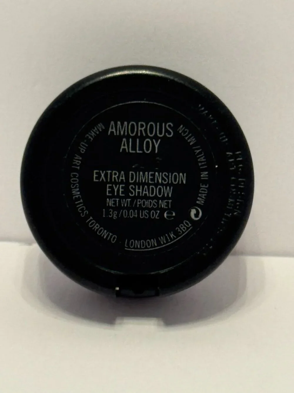MAC Amorous Alloy Extra Dimension Eye Shadow Single Metallic Pot New